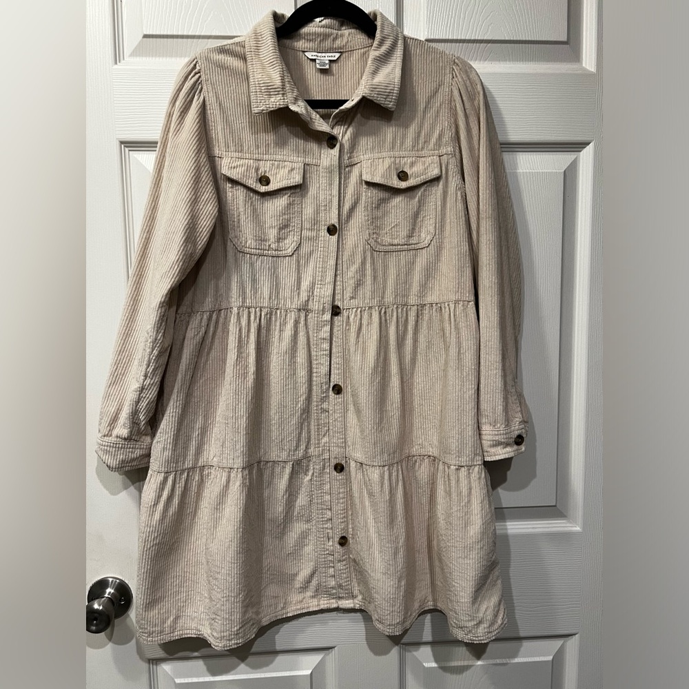 American Eagle tan corduroy button up dress size Medium